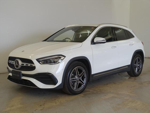 GLA200 d 4MATIC AMGラインパッケージ