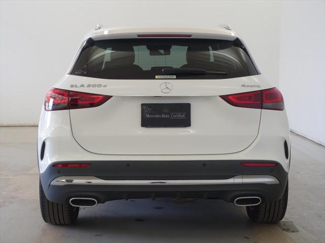 GLA200 d 4MATIC AMGラインパッケージ