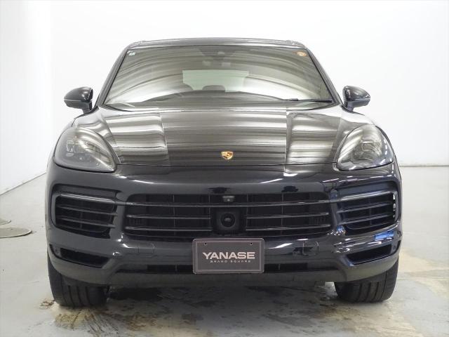 カイエン ベースグレード