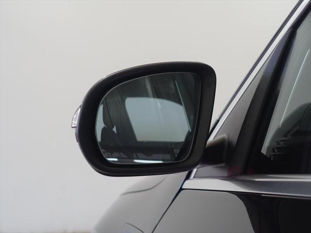 EQC400 4MATIC AMGライン レザーエクスクルーシブパッケージ