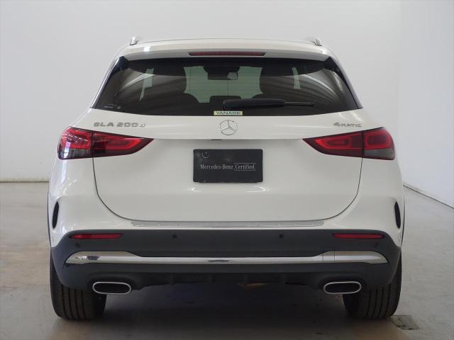 GLA200 d 4MATIC AMGライン ナビゲーションパッケージ