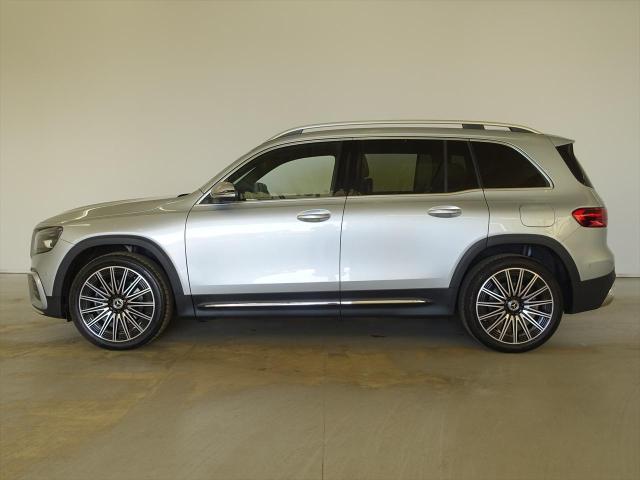 GLB200 d 4MATIC AMGラインパッケージ