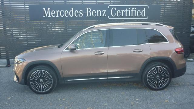 EQB350 4MATIC AMGラインパッケージ