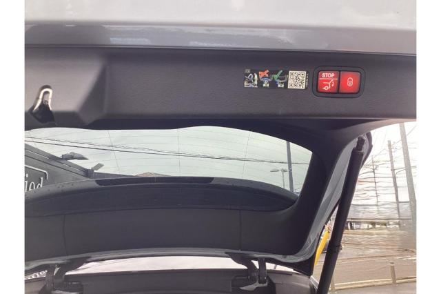 EQS450 4MATIC SUV AMGラインパッケージ・デジタルインテリアパッケージ・ショーファーパッケージ・ナイトパッケージ