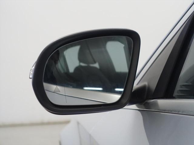 C200 アバンギャルド AMGライン レザーエクスクルーシブパッケージ・レーダーセーフティパッケージ