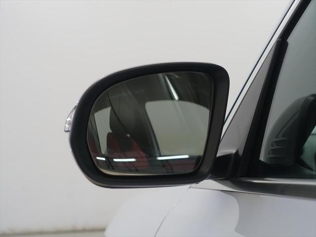 GLB200 d 4MATIC AMGラインパッケージ・AMGレザーエクスクルーシブパッケージ・アドバンスドパッケージ