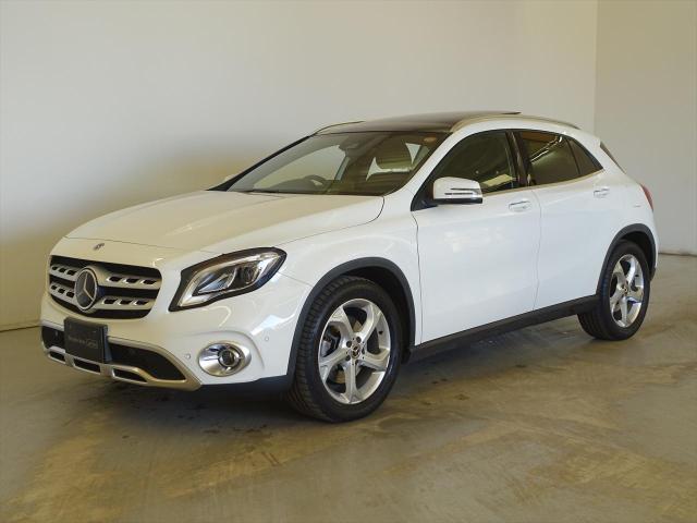 GLA220 4MATIC レーダーセーフティパッケージ・プレミアムパッケージ