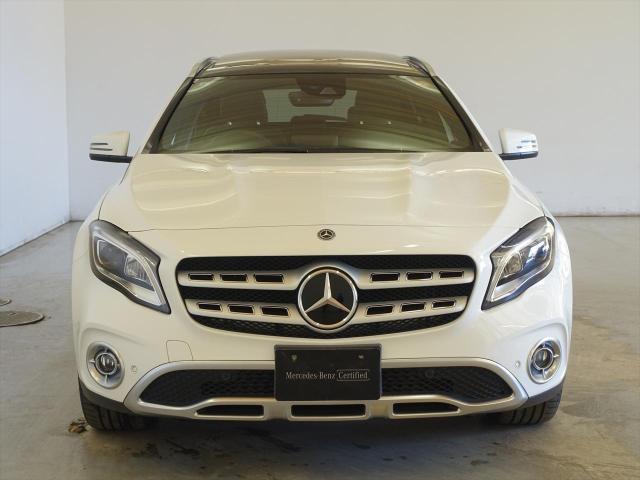 GLA220 4MATIC レーダーセーフティパッケージ・プレミアムパッケージ