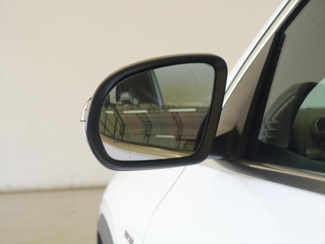 メルセデス‐AMG GLA35 4MATIC AMGパフォーマンスパッケージ・AMGアドバンスドパッケージ・ナビゲーションパッケージ