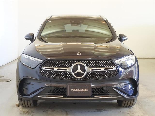 GLC220 d 4MATIC AMGラインパッケージ・AMGレザーエクスクルーシブパッケージ・ドライバーズパッケージ