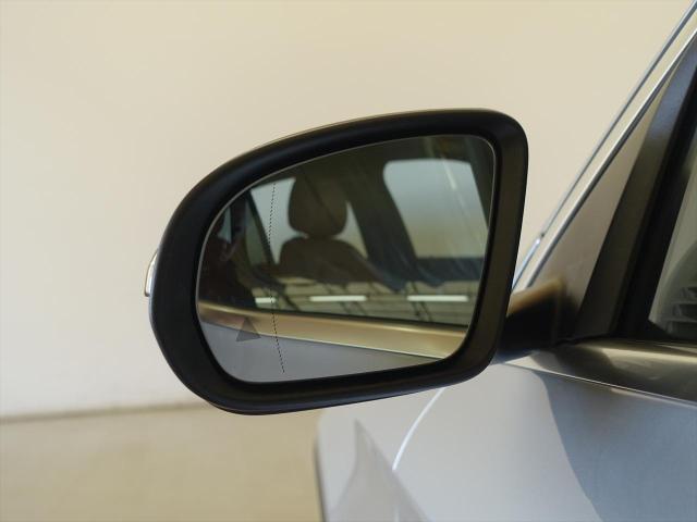 GLC220 d 4MATIC AMGライン レザーエクスクルーシブパッケージ