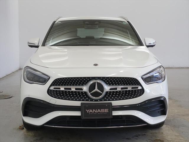 GLA200 d 4MATIC AMGライン ナビゲーションパッケージ