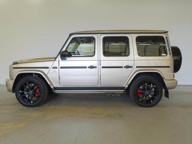 メルセデス‐AMG G63 AMGナイトパッケージ・G manufakturプログラムプラス・G manufakturインテリアプラスパッケージ