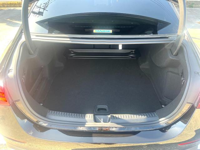 E220 d アバンギャルド AMGラインパッケージ・レザーエクスクルーシブパッケージ・アドバンスドパッケージ・デジタルインテリアパッケージ