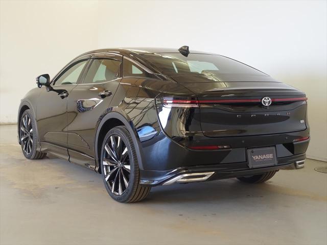 クラウン クロスオーバー RS