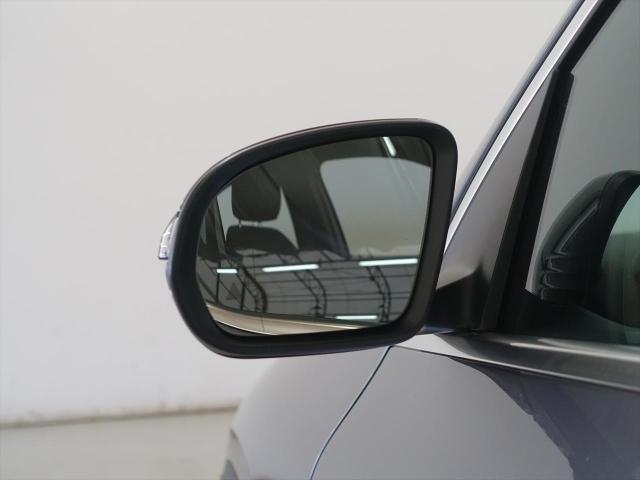 GLA200 d 4MATIC AMGライン ナビゲーションパッケージ