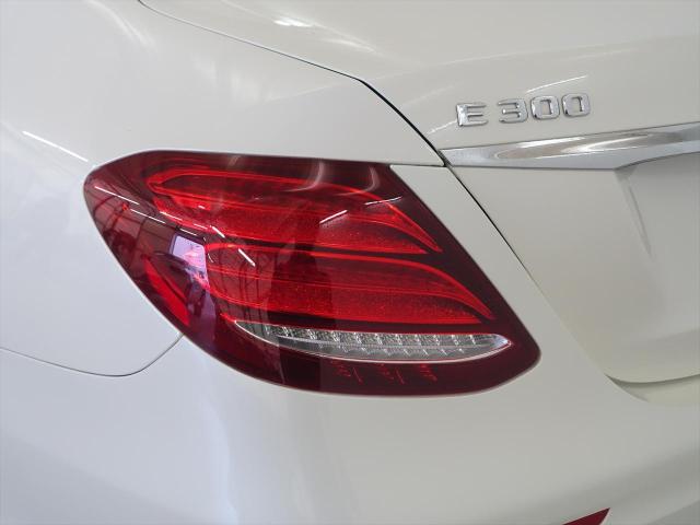 E300 アバンギャルド スポーツ エクスクルーシブパッケージ