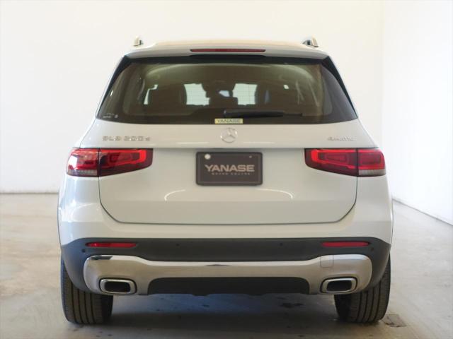 GLB200 d 4MATIC レザーエクスクルーシブパッケージ