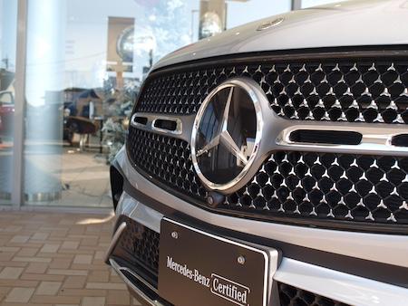 GLC220 d 4MATIC AMGラインパッケージ・AMGレザーエクスクルーシブパッケージ・ドライバーズパッケージ