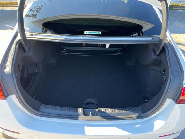 E200 アバンギャルド AMGラインパッケージ・レザーエクスクルーシブパッケージ・アドバンスドパッケージ・デジタルインテリアパッケージ