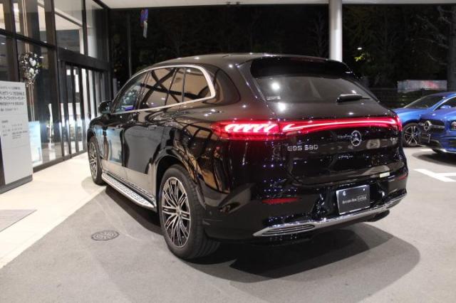 EQS580 4MATIC SUV スポーツ ショファーパッケージ