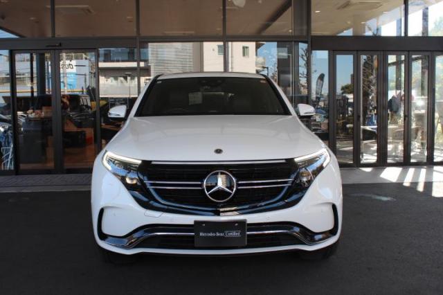 EQC400 4MATIC AMGラインパッケージ・レザーエクスクルーシブパッケージ