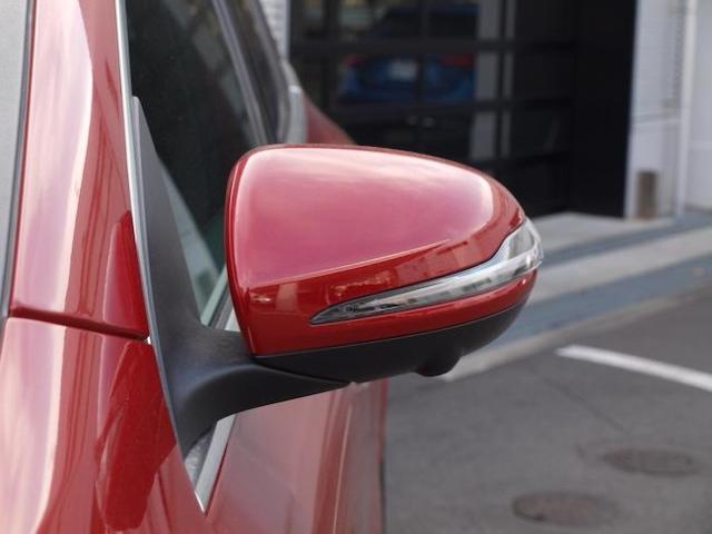 GLA200 d 4MATIC AMGラインパッケージ