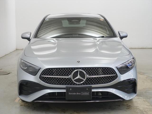 A180 セダン AMGラインパッケージ・ナビゲーションパッケージ