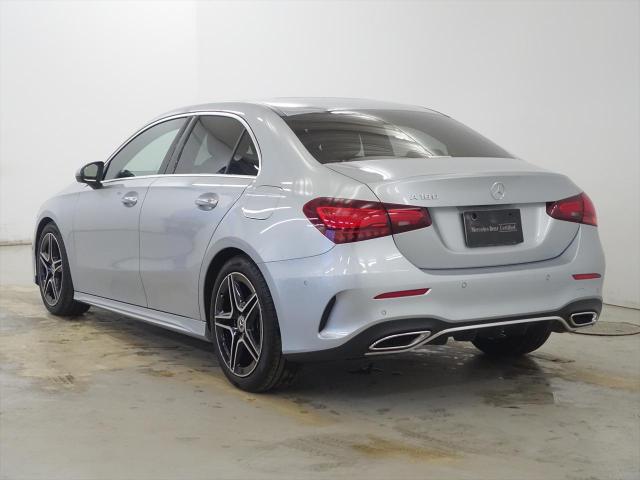 A180 セダン AMGラインパッケージ・ナビゲーションパッケージ