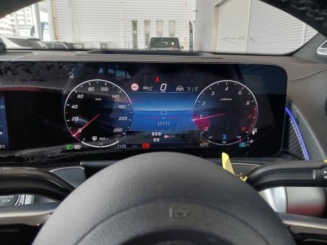 GLB180 AMGラインパッケージ・AMGレザーエクスクルーシブパッケージ・アドバンスドパッケージ