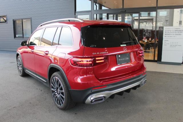 GLB200 d 4MATIC AMGラインパッケージ