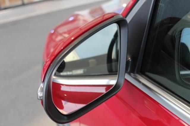 GLB200 d 4MATIC AMGラインパッケージ