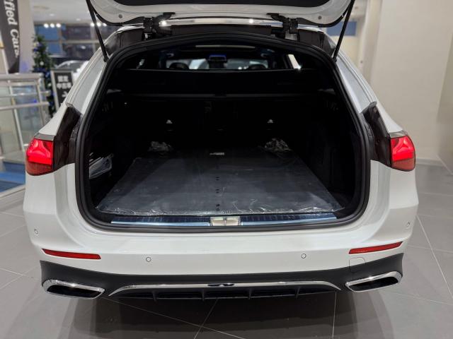 E220 d ステーションワゴン アバンギャルド AMGラインパッケージ・レザーエクスクルーシブパッケージ・アドバンスドパッケージ・デジタルインテリアパッケージ