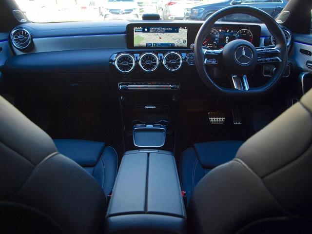 CLA180 AMGラインパッケージ・AMGレザーエクスクルーシブパッケージ・アドバンスドパッケージ