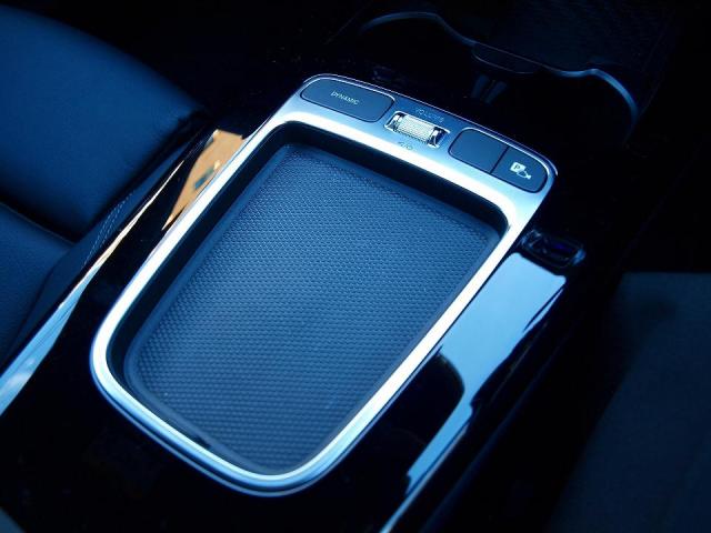 CLA180 AMGラインパッケージ・AMGレザーエクスクルーシブパッケージ・アドバンスドパッケージ