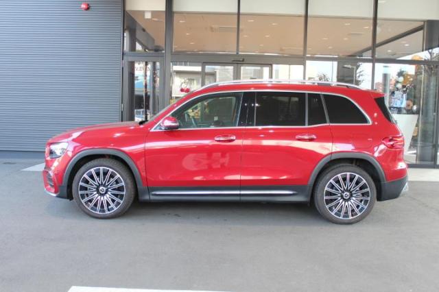 GLB180 AMGラインパッケージ・AMGレザーエクスクルーシブパッケージ・アドバンスドパッケージ