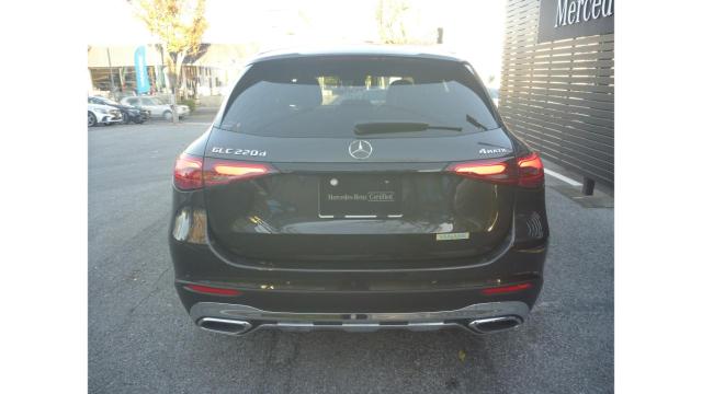 GLC220 d 4MATIC レザーエクスクルーシブパッケージ