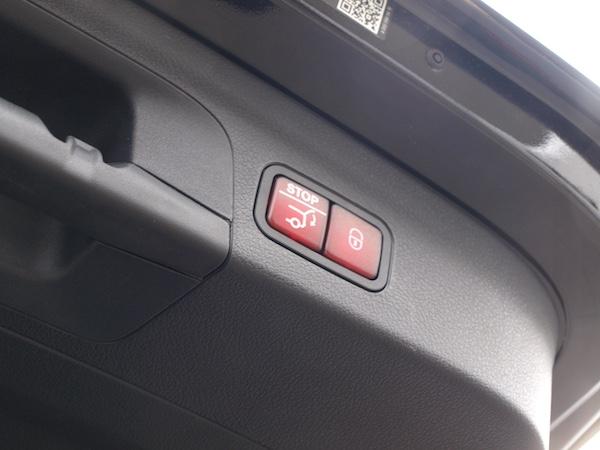 GLE450 d 4MATIC スポーツ E‐ACTIVE BODY CONTROLパッケージ