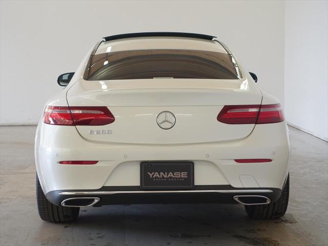 E200 クーペ レーダーパッケージ