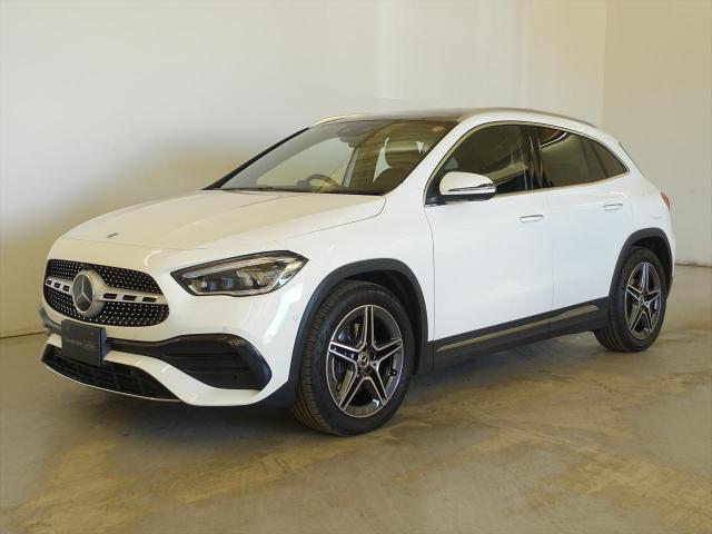 GLA200 d 4MATIC AMGライン アドバンスドパッケージ・ナビゲーションパッケージ