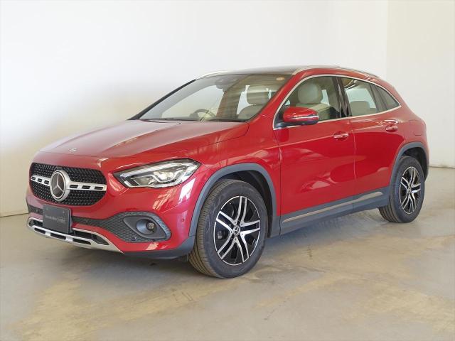 GLA200 d 4MATIC レザーエクスクルーシブパッケージ