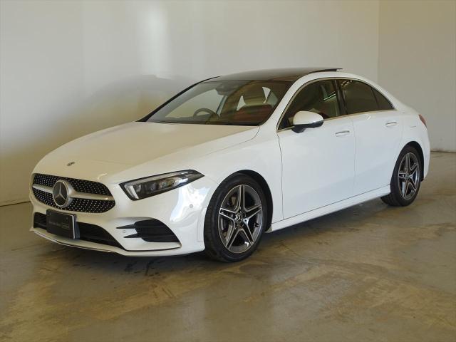 A180 スタイル セダン AMGライン AMGレザーエクスクルーシブパッケージ・レーダーセーフティパッケージ・アドバンスドパッケージ・ナビゲーションパッケージ
