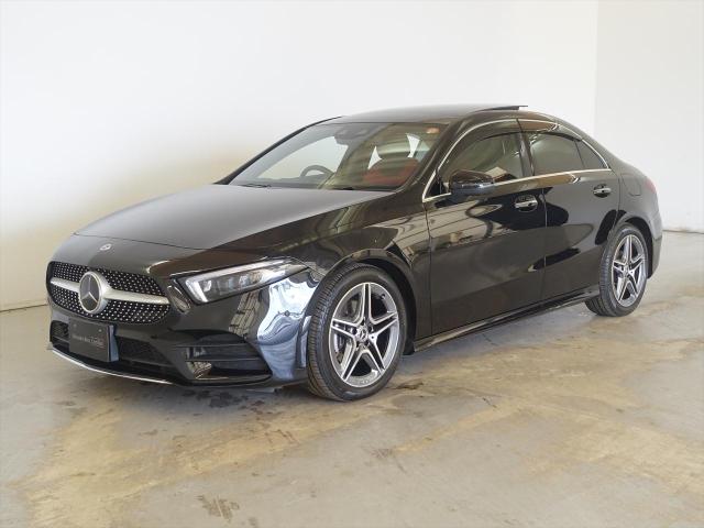 A180 セダン AMGライン AMGレザーエクスクルーシブパッケージ・アドバンスドパッケージ・ナビゲーションパッケージ