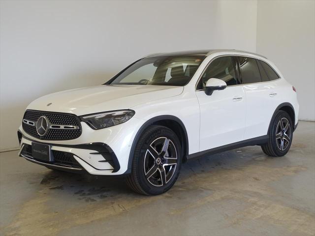 GLC220 d 4MATIC AMGラインパッケージ・AMGレザーエクスクルーシブパッケージ・ドライバーズパッケージ