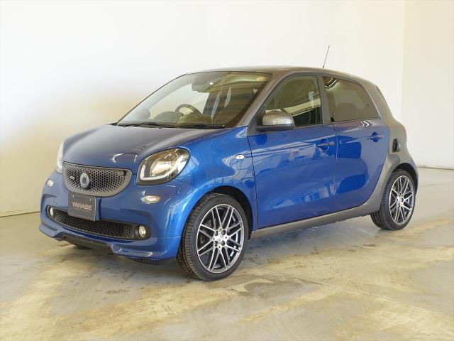 フォーフォー ブラバス エクスクルーシブ