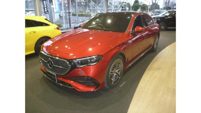 E200 アバンギャルド AMGラインパッケージ・レザーエクスクルーシブパッケージ・アドバンスドパッケージ・デジタルインテリアパッケージ