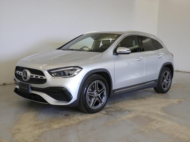 GLA200 d 4MATIC AMGラインパッケージ