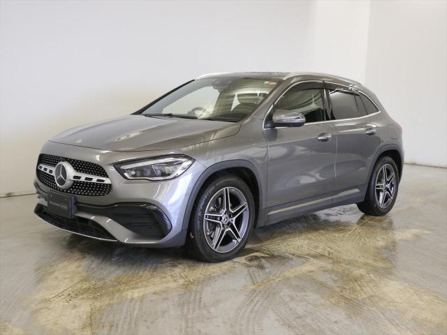 GLA200 d 4MATIC AMGライン ナビゲーションパッケージ