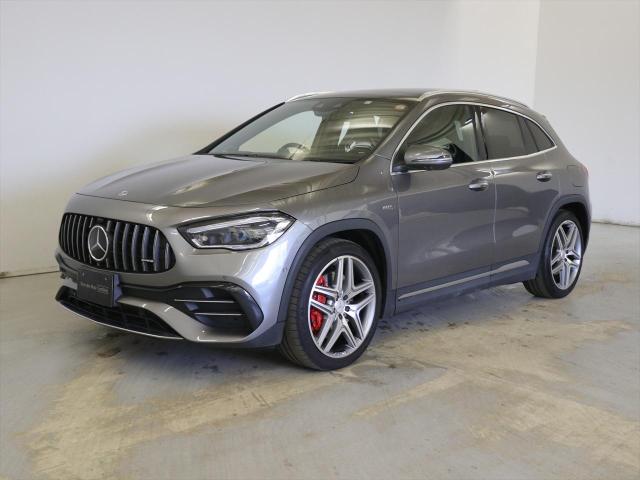 メルセデス‐AMG GLA45 S 4MATIC+ AMGパフォーマンスパッケージ・AMGアドバンスドパッケージ