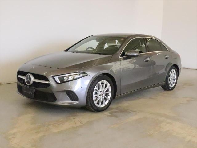 A250 4MATIC セダン レーダーセーフティパッケージ・ナビゲーションパッケージ